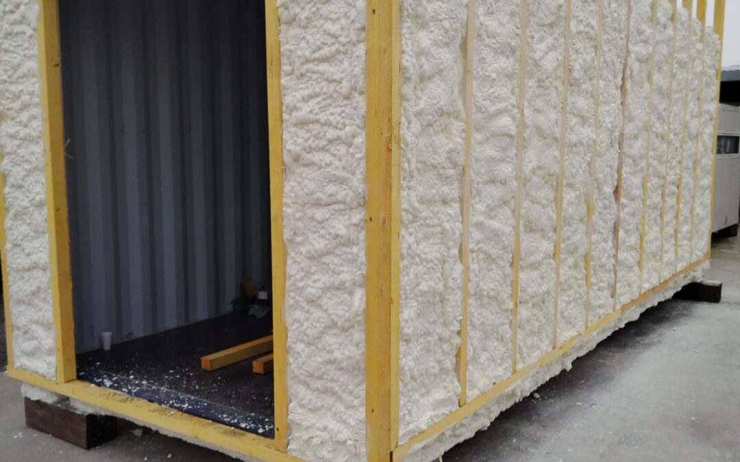 Isolation de conteneurs pour transformation en logement